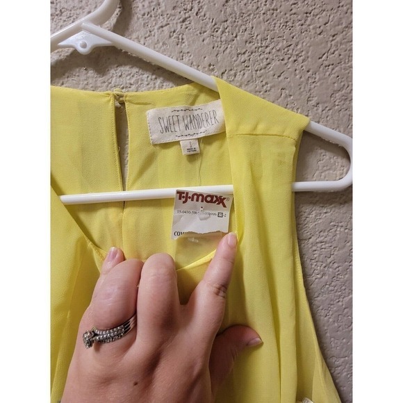 Sweet Wanderer Blouse In Neon Yellow Size Small - Picture 2 of 5
